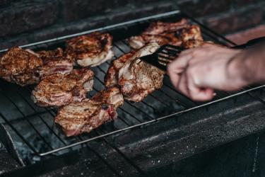 How to Properly Rest Meat for Maximum Juiciness